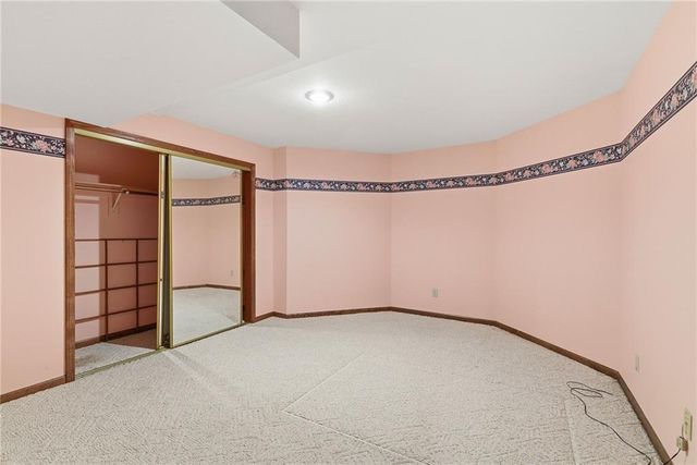 11012 W 125th Street, Overland Park, KS 66213