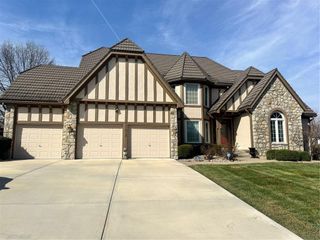 11012 W 125th Street, Overland Park, KS 66213