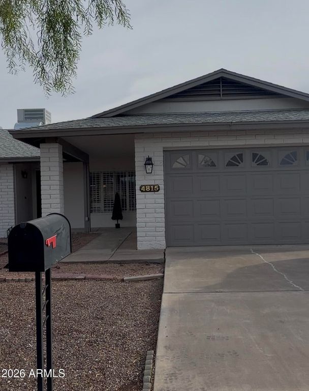 4815 W DESERT COVE Avenue, Glendale, AZ 85304