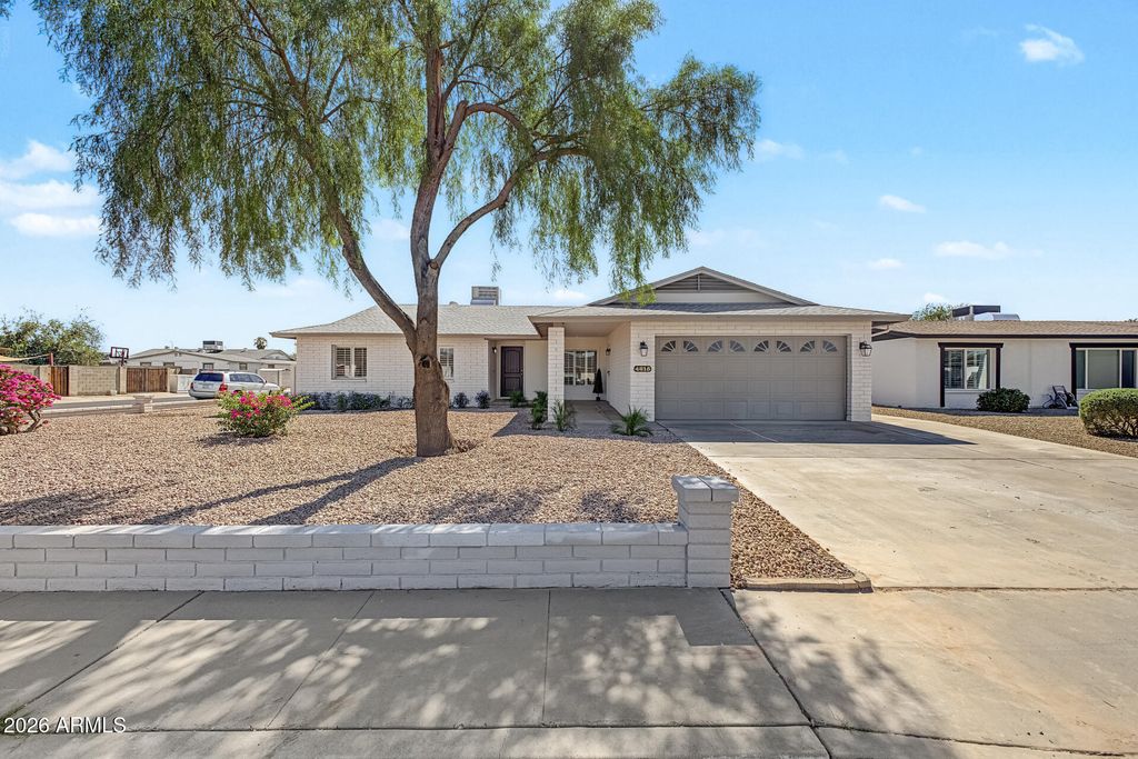 4815 W DESERT COVE Avenue, Glendale, AZ 85304 — photo 2