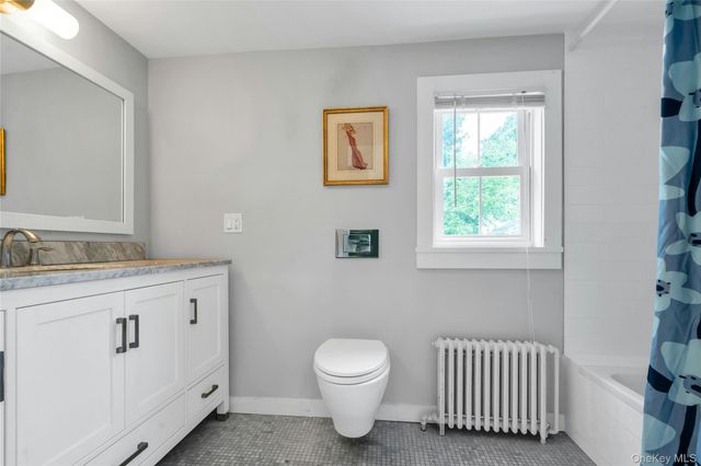 311 5th Street, Greenport, NY 11944