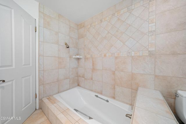 587 Calle Sequoia, Thousand Oaks, CA 91360
