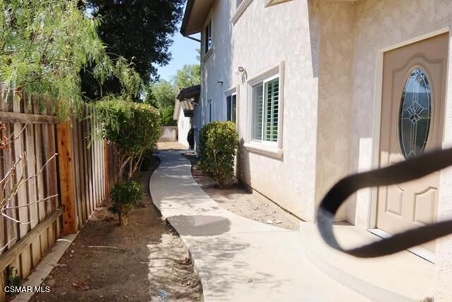 587 Calle Sequoia, Thousand Oaks, CA 91360