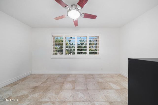 587 Calle Sequoia, Thousand Oaks, CA 91360