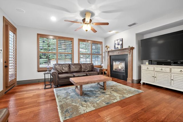 708 Misty Ridge Cir, Folsom, CA 95630