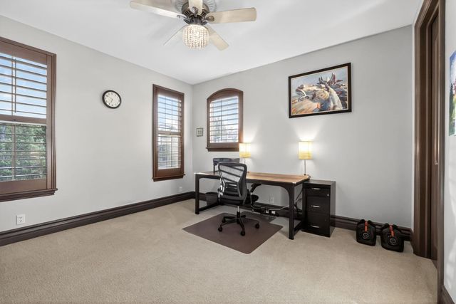 708 Misty Ridge Cir, Folsom, CA 95630