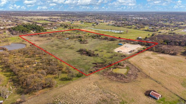 1125 W Fm 917, Joshua, TX 76058