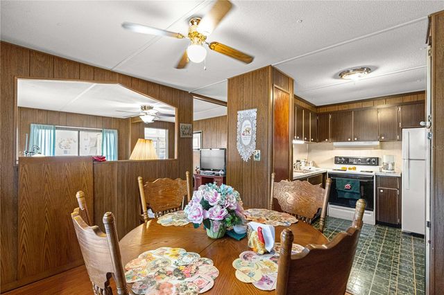 4121 SE 33RD PLACE, Ocala, FL 34480