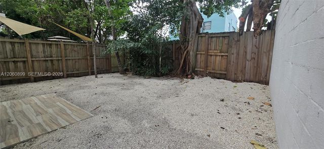 3675 Thomas Avenue 3675, Miami, FL 33133