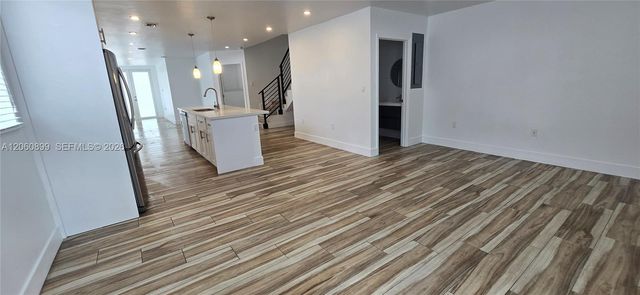 3675 Thomas Avenue 3675, Miami, FL 33133