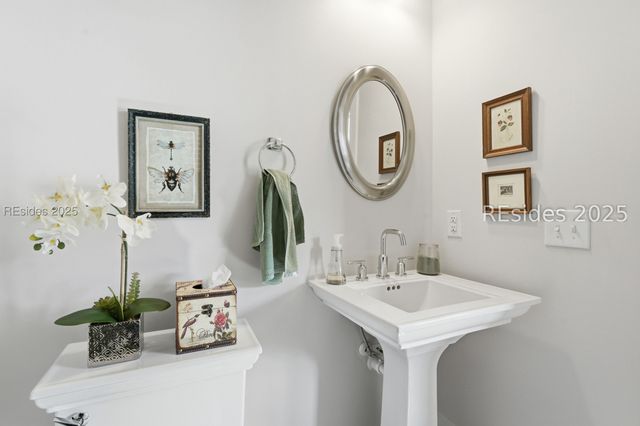 9 Blue Dasher Ln, Bluffton, SC 29909