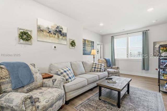 9 Blue Dasher Ln, Bluffton, SC 29909