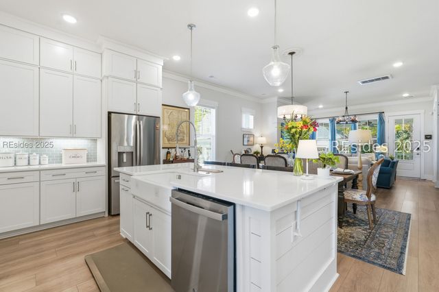 9 Blue Dasher Ln, Bluffton, SC 29909