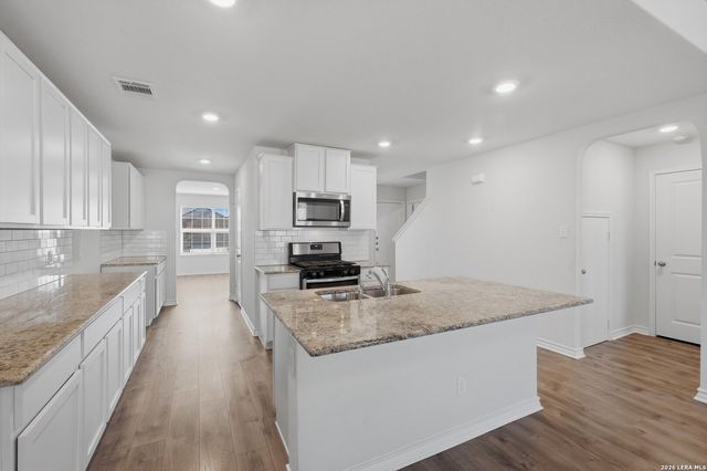 6715 Kingsley Edge, San Antonio, TX 78252