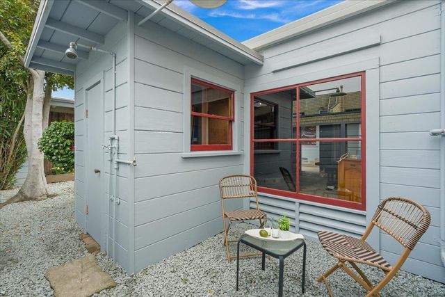 265 4th Avenue, Santa Cruz, CA 95062