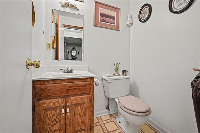 8704 Cleveland Avenue, Kansas City, KS 66109