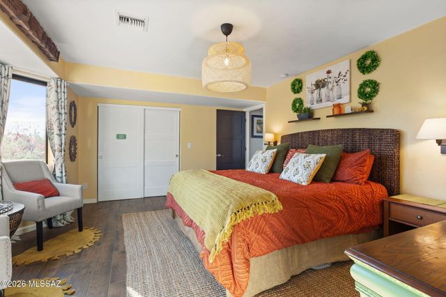 6301 N Misty Lane, Tucson, AZ 85743