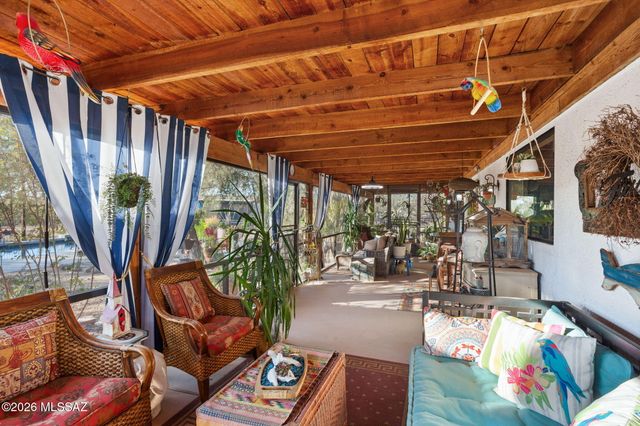 6301 N Misty Lane, Tucson, AZ 85743