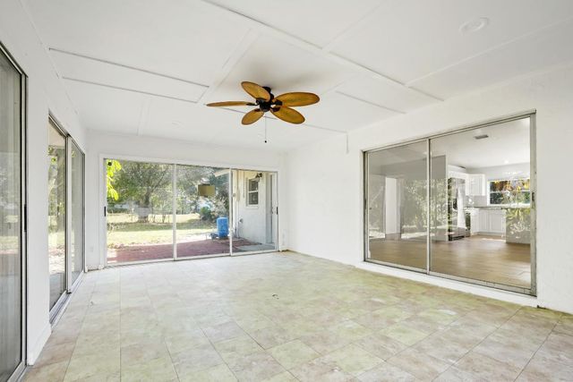 6802 Ocala Avenue, Fort Pierce, FL 34951