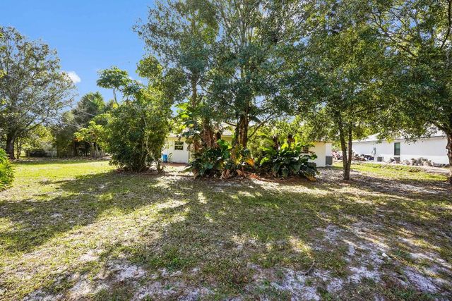 6802 Ocala Avenue, Fort Pierce, FL 34951
