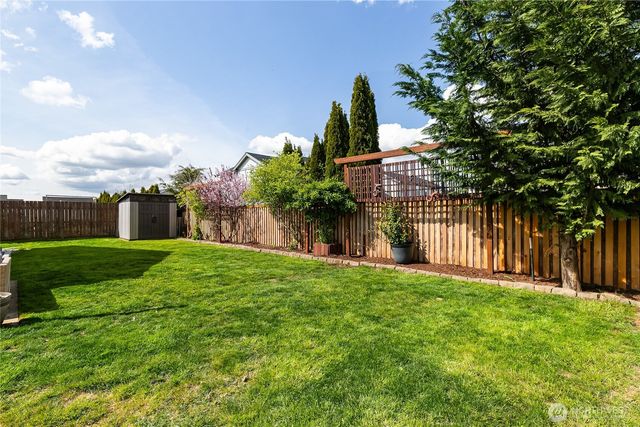 2011 Woodsman Drive, Lynden, WA 98264