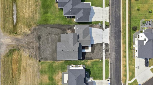 1558 75th Avenue S, Fargo, ND 58104