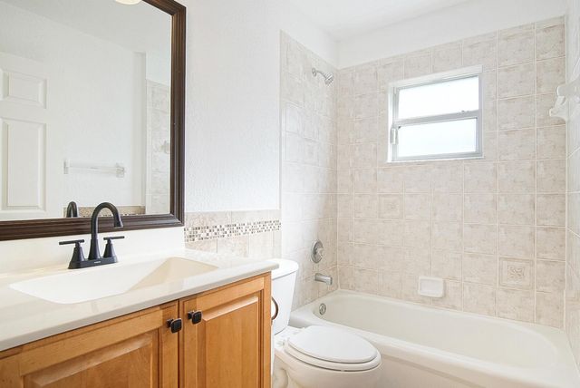 1858 SW Leafy Road, Port St Lucie, FL 34953