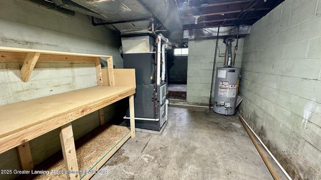 4616 W Saint Joe Highway, Lansing, MI 48917