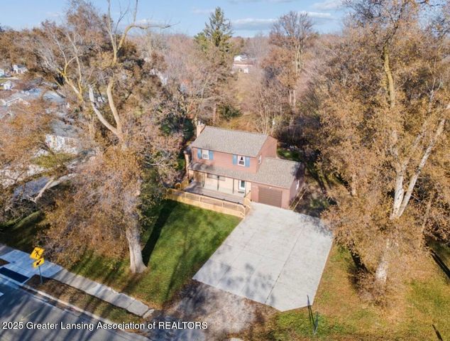 4616 W Saint Joe Highway, Lansing, MI 48917