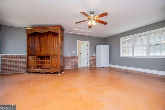 3372 East Hwy 5, Whitesburg, GA 30185