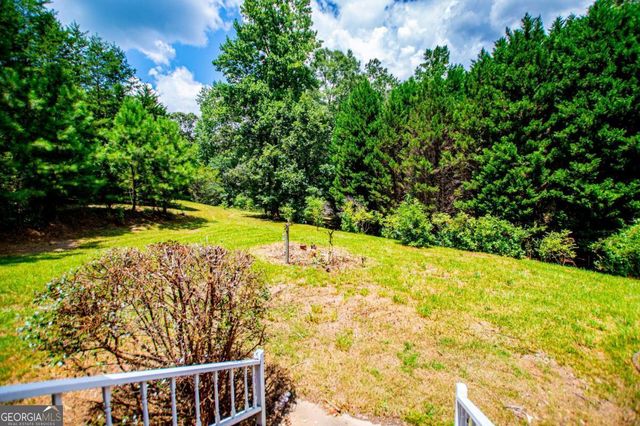 3372 East Hwy 5, Whitesburg, GA 30185