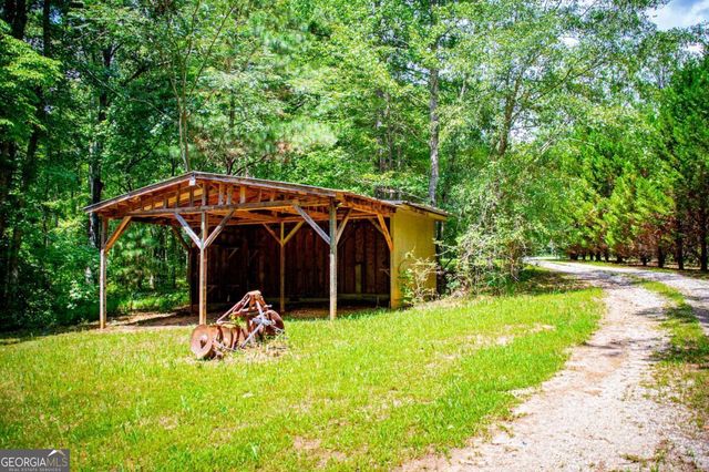3372 East Hwy 5, Whitesburg, GA 30185