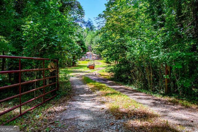 3372 East Hwy 5, Whitesburg, GA 30185