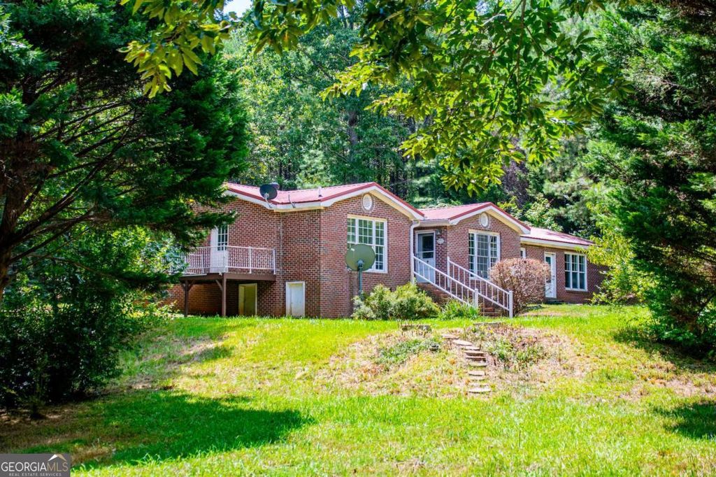 3372 East Hwy 5, Whitesburg, GA 30185