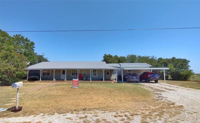200 Scobee Road, Olney, TX 76460
