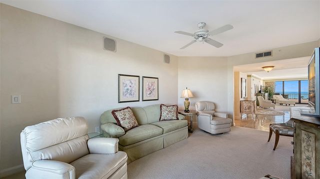 545 SANCTUARY DRIVE B305, Longboat Key, FL 34228