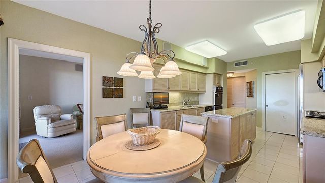 545 SANCTUARY DRIVE B305, Longboat Key, FL 34228