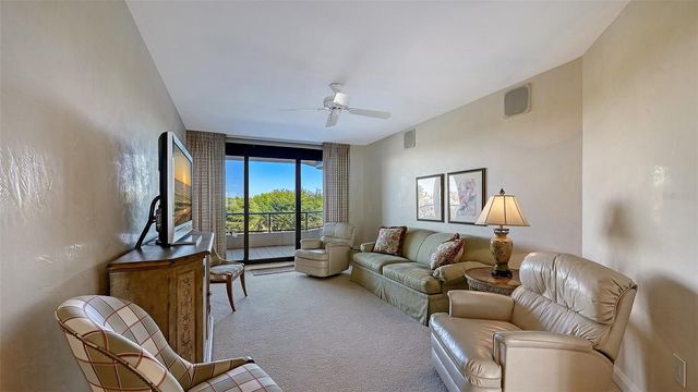 545 SANCTUARY DRIVE B305, Longboat Key, FL 34228