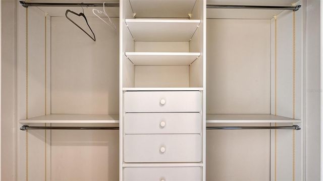 545 SANCTUARY DRIVE B305, Longboat Key, FL 34228