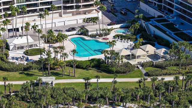 545 SANCTUARY DRIVE B305, Longboat Key, FL 34228