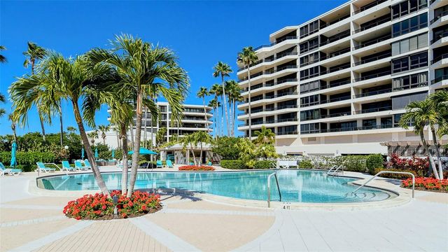 545 SANCTUARY DRIVE B305, Longboat Key, FL 34228