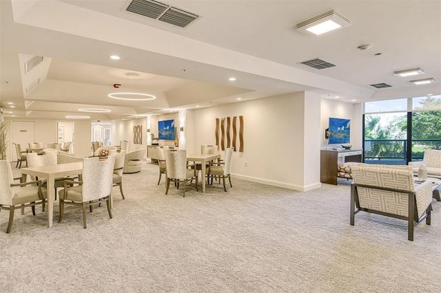 545 SANCTUARY DRIVE B305, Longboat Key, FL 34228