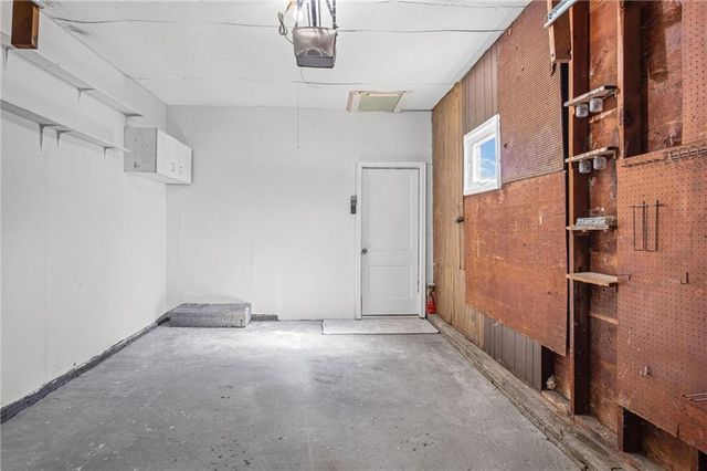 1205 Mound Drive, Atchison, KS 66002