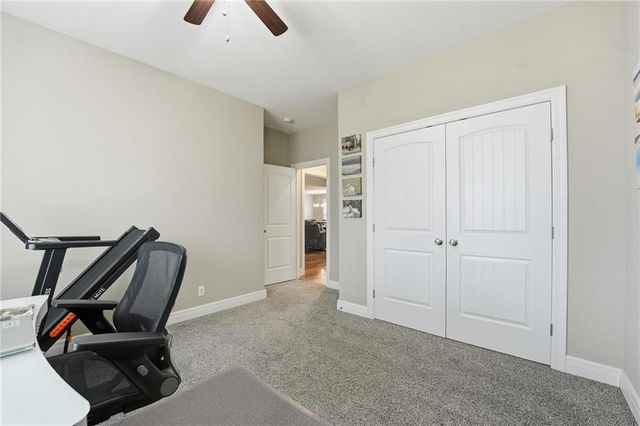 909 SE Forest Ridge Court, Blue Springs, MO 64014