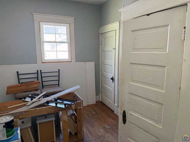 115 SW Fillmore ST, Topeka, KS 66606