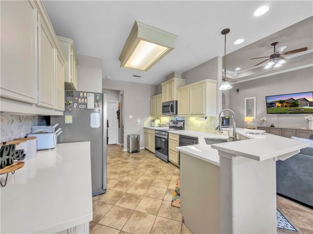 3142 Boar Thicket Dr, Corpus Christi, TX 78414