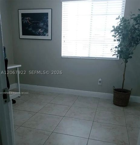7211 W 24th Ave 2324, Hialeah, FL 33016