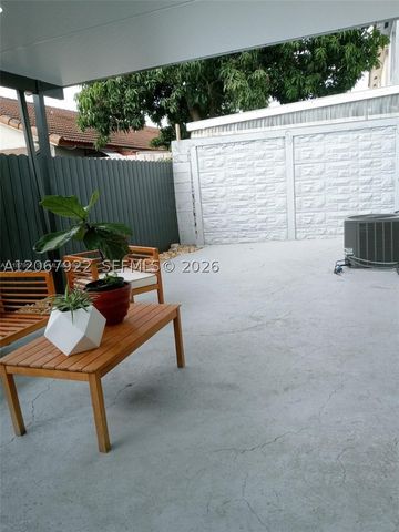 7211 W 24th Ave 2324, Hialeah, FL 33016