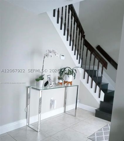7211 W 24th Ave 2324, Hialeah, FL 33016