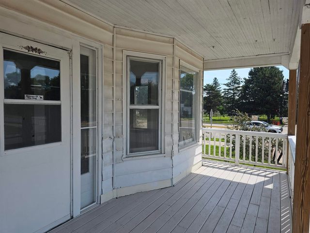 215 Dane Street, Waterloo, IA 50703